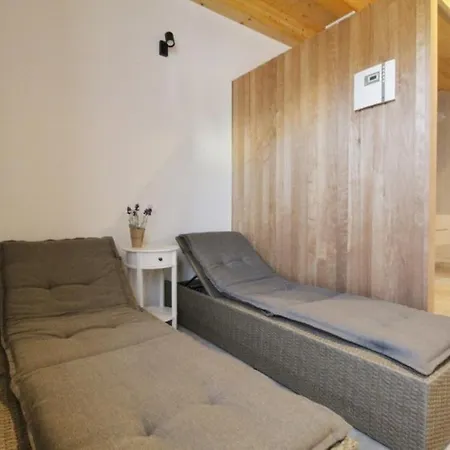 Villa Druskovic 8 *