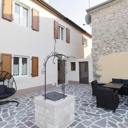 Villa Druskovic 8 Triban