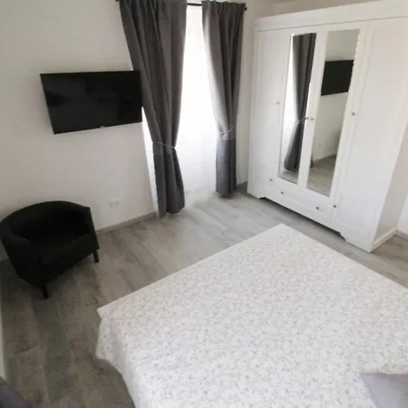 Villa Druskovic 8 * Triban